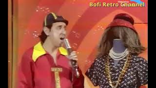 "Te quiero mucho mama" (Ahora que soy tu amigo) Carlos Villagrán "Quico"