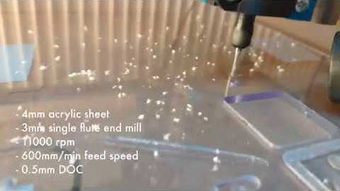 Cutting acrylic sheets on the MPCNC (Mostly Printed CNC)
