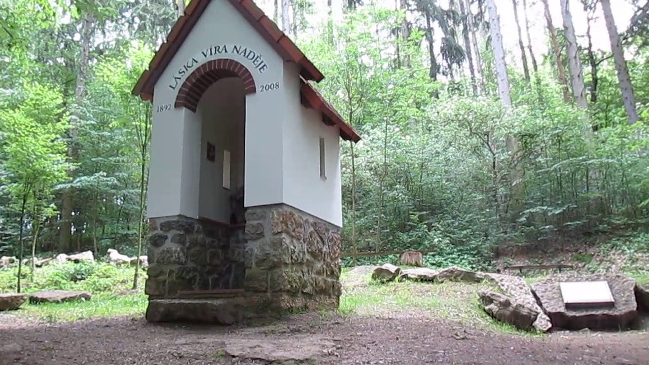 Studánka lásky ( U tří habrů ) - Vysoký Újezd u Loděnice