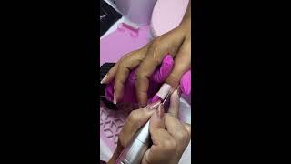 Gel manicure in F1 mold