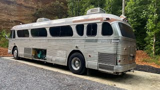 Vintage gm bus 4104 project day 1 Detroit Diesel 671
