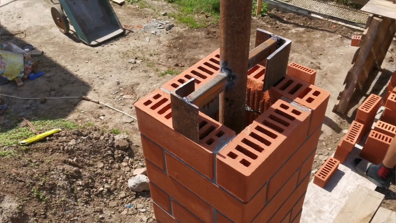 как сделать закладные в кирпичных столбах