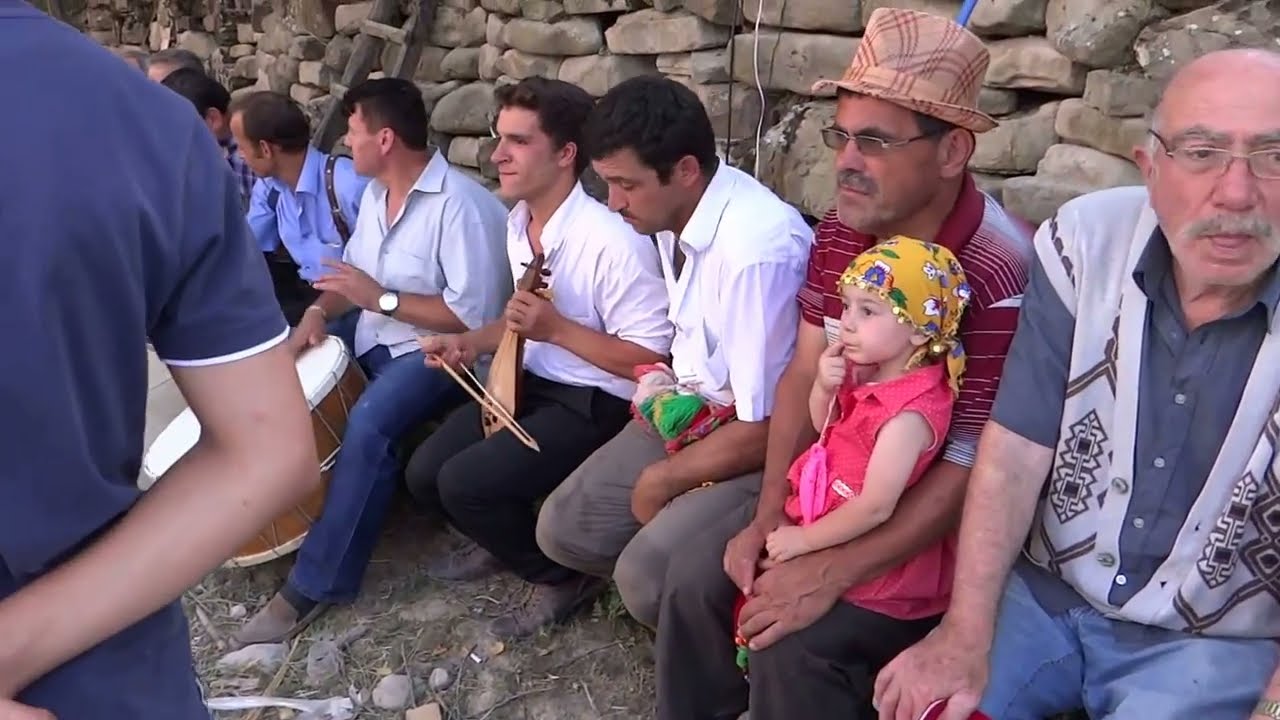 Köy Dügünü Kastamonu Cide Loç da Abiler Süper Oynuyor