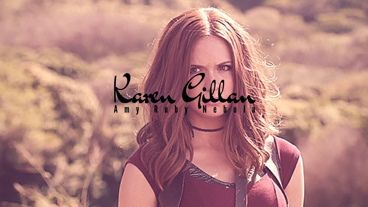 •Karen Gillian•