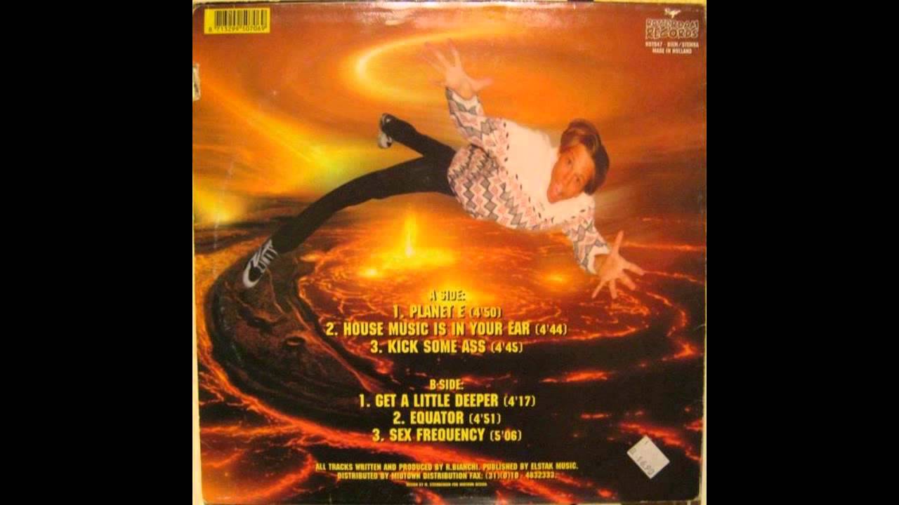 Regardez Short Circuit - Planet E sur YouTube Regardez Short Circuit - Planet E sur YouTube