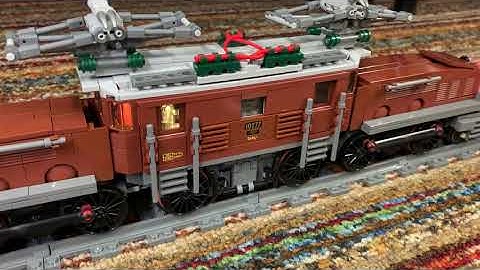 LEGO Crocodile Engine #10277 with RF Remote Control and Directional Headlights