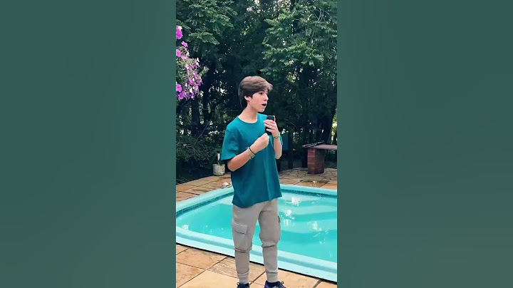 CAIU NA PISCINA DE RIR?? DUELO DE PIADAS COMPILADINHO SHOW