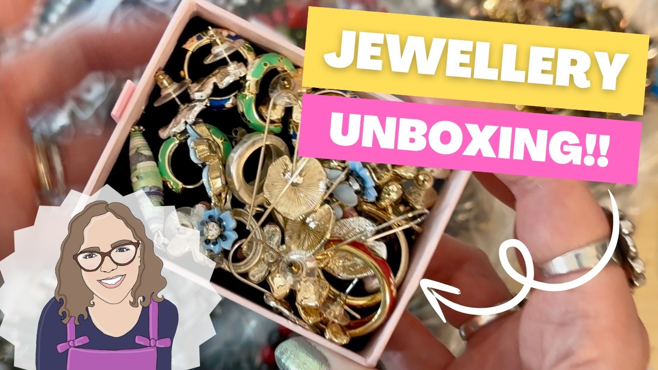 Открываю загадочные мешочки с украшениями… И нахожу самые большие жемчужины, которые когда-либо в...