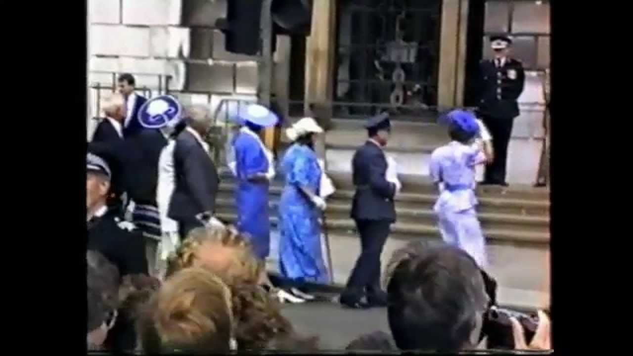 queen visits chelmsford 1988