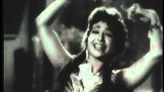 AWARA BADAL 1964 dil to nirala hi sharabi hain kehta hai Asha Usha Khanna Anand Bakshi