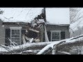 Dangerous Idiots Tree Felling Fails With Chainsaw, Big Tree Removal Failling On Houses