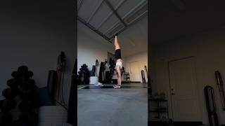 Keep showing up #handstand #yoga
