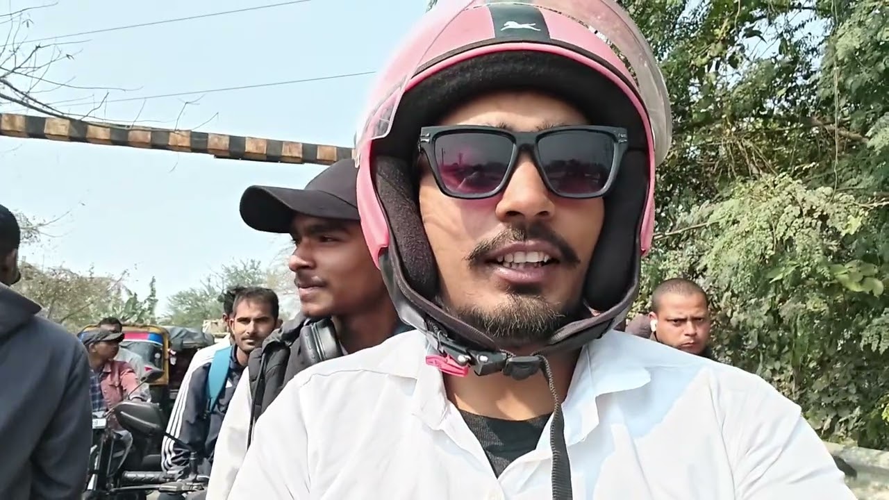 Aaj ghumne gaye 🤪 dost ke sath #viral #trending 