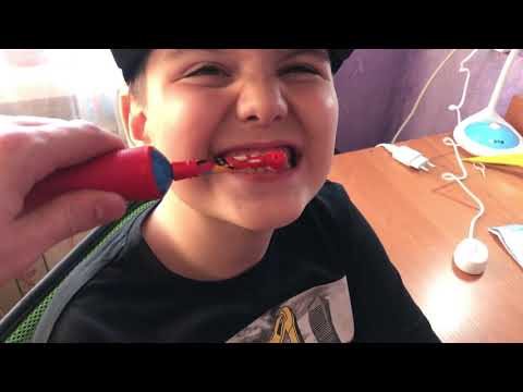 Обзор Новинка Топ Зубная Щетка Oral-B Stages Power, орал би СУПЕР СЕМЕЙКА!