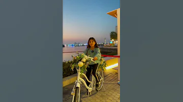 غسل وشك يا قمر 