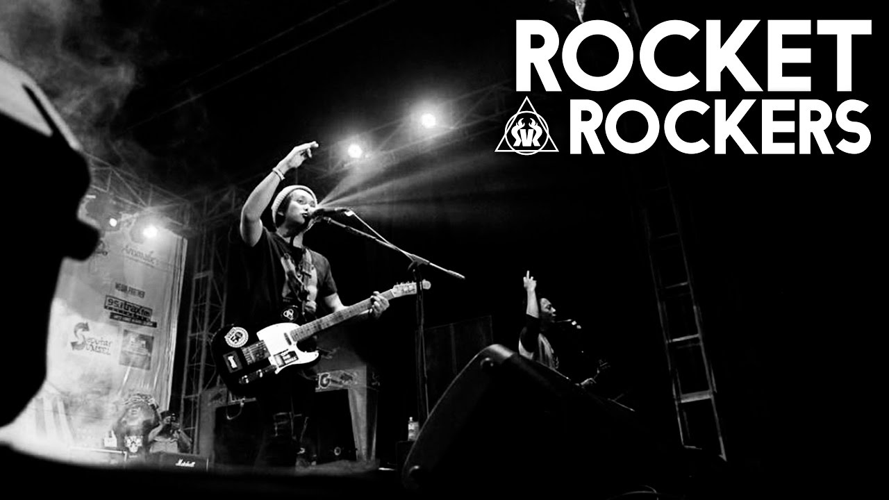 Rocket Rockers - Bangkit (Live at JakCloth 2017) - YouTube