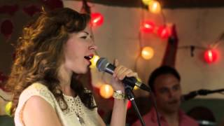 Lake Street Dive - Don't Make Me Hold Your Hand (Live @Pickathon 2013) chords