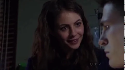 thea and roy 1x17 first kiss