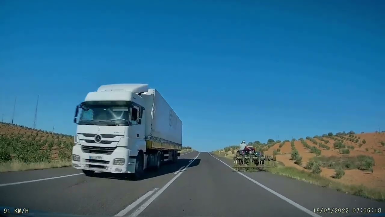 Şanlıurfa : Şanlıurfa - Birecik Yolu Bölüm : 2 ( Onbirnisan , Birecik Arası )