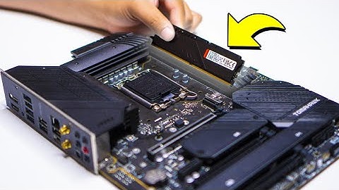 ¿Cómo instalar memoria RAM en una PC?