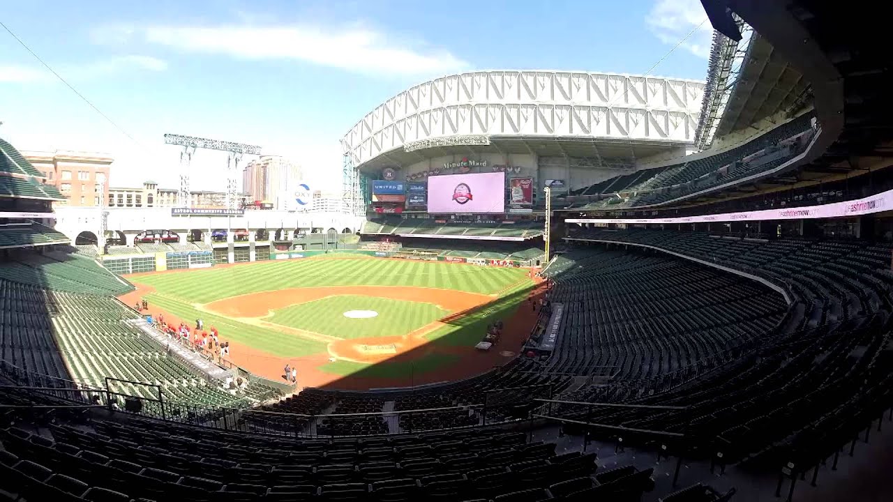 Minute Maid Roof Open 