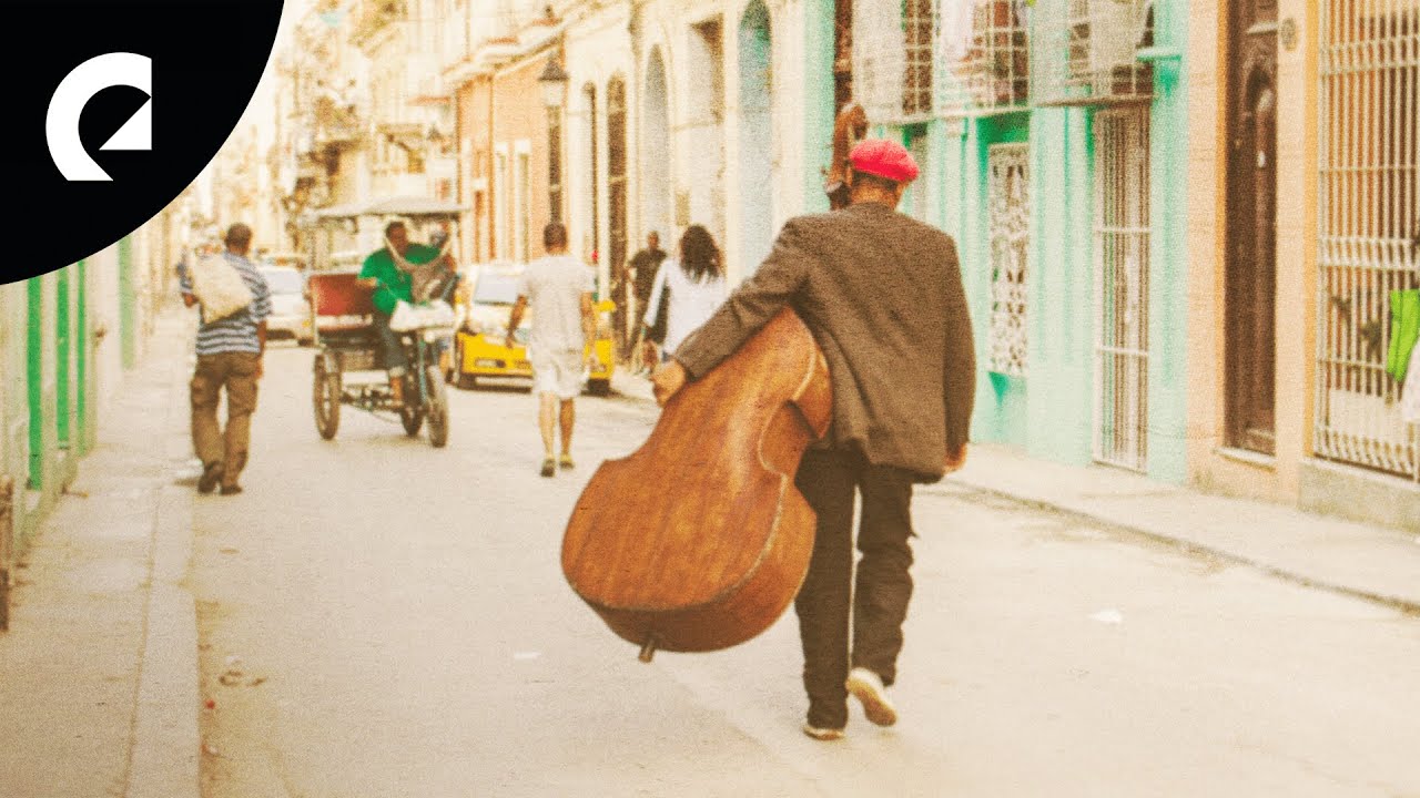 Son Habana - En El Barrio (Royalty Free Music)
