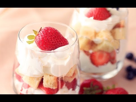 Super-Fast and Easy Strawberry Angel Food Trifle