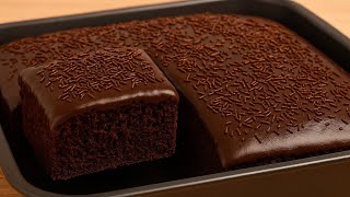 The cheapest and easiest eggless chocolate cake! With a special no-bake ganache.🍫