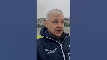 Со скольки лет можно сажать ребёнка за руль?
