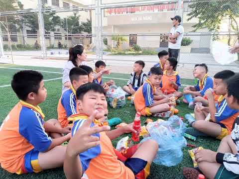 Video Trận đấu tứ kết giữa Đội tuyển Tiểu học Song Phượng... - youtube