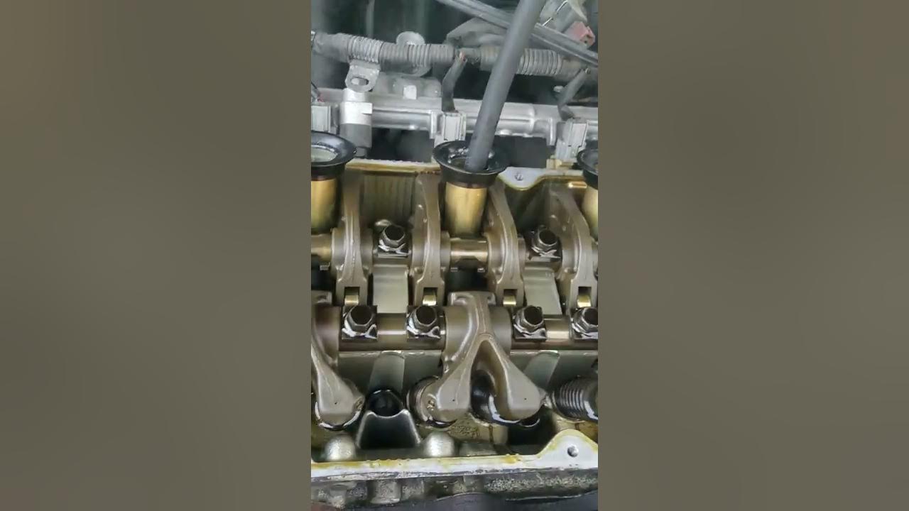 Checking for bent valves after timing belt jumps Galant no start pt. 2