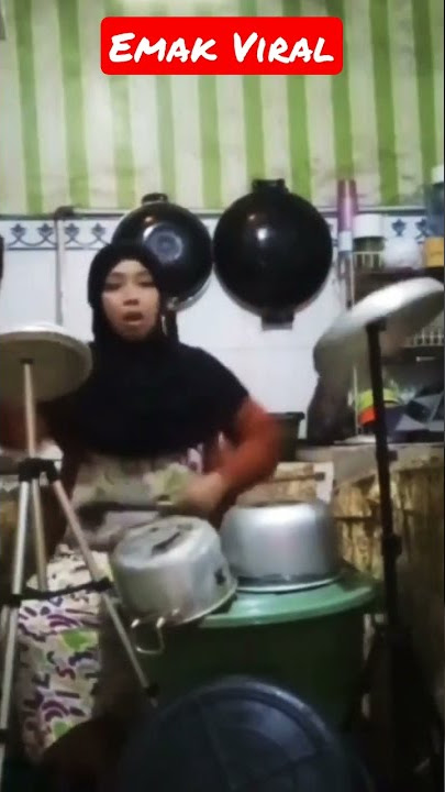 Video Viral Ibu Ibu Drummer Pro - KeyWords Shorts