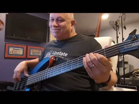 Cover Bass guitar play along "The Groove Line" by Heatwave