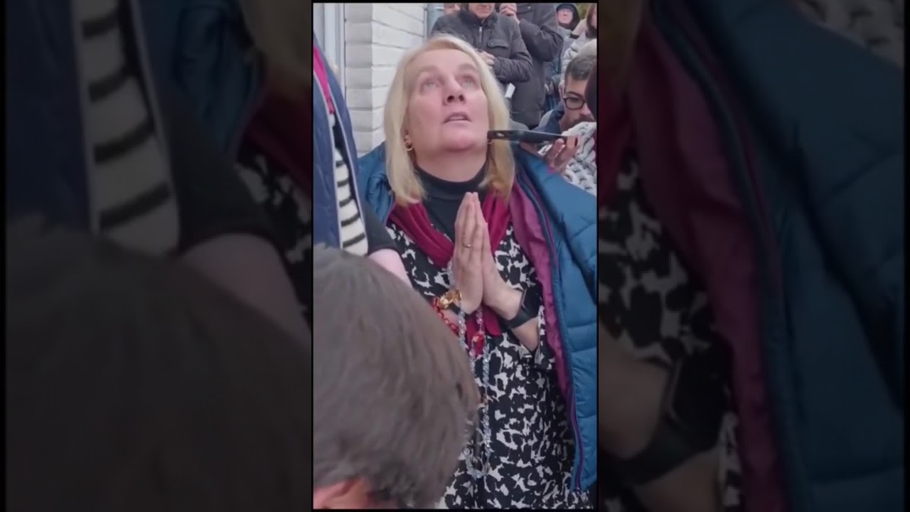 Apparition 2026 of Jesus King of Mercy to Mystic Manuela Strack in Sievernich, Germany