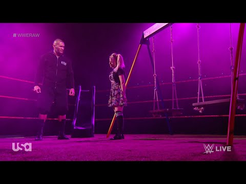 WWE RAW POST-SHOW: ALEXA BLISS RETURNS, HARDCORE HOLIDAY MAIN EVENT & MORE - WRESTLEZONE.COM