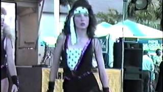 Dancing to Conga, Gloria Estefan 1988