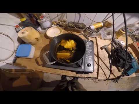 Video: Hvordan laver man bivoks til dreads?