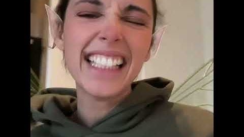 Naomi Scott