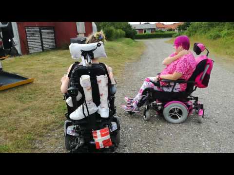 Video: Hvad er minimumsbredden for kørestolsadgang?