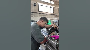 Diameter check using a micrometer after turning operation 🏭