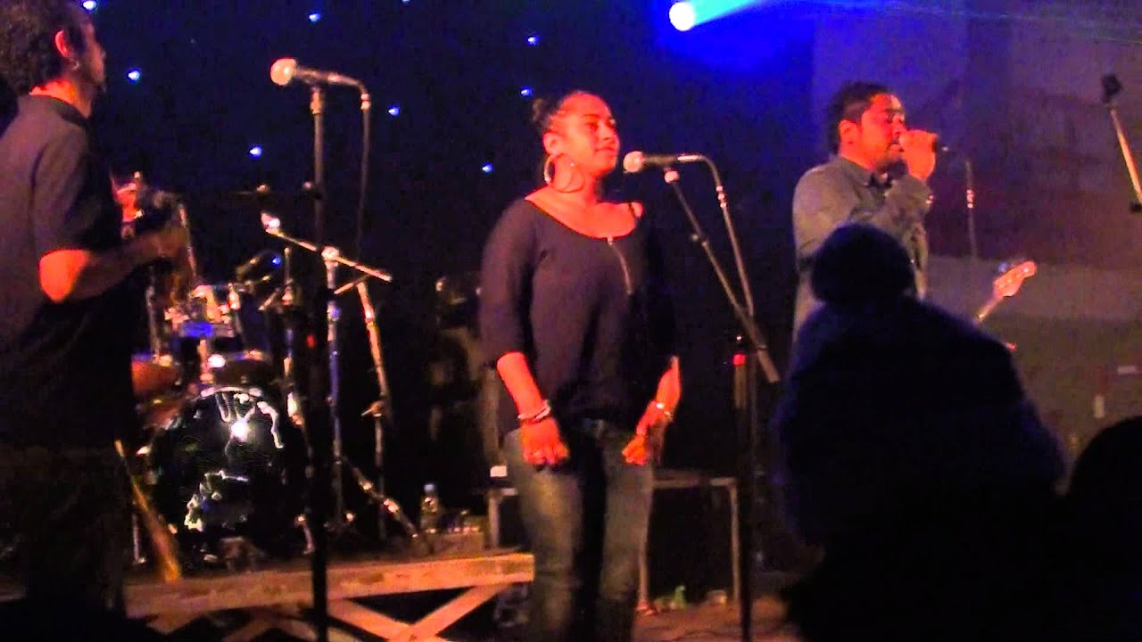 Oceanikz - Goyang @ Pesta Allang di Moordrecht 29/09/2012