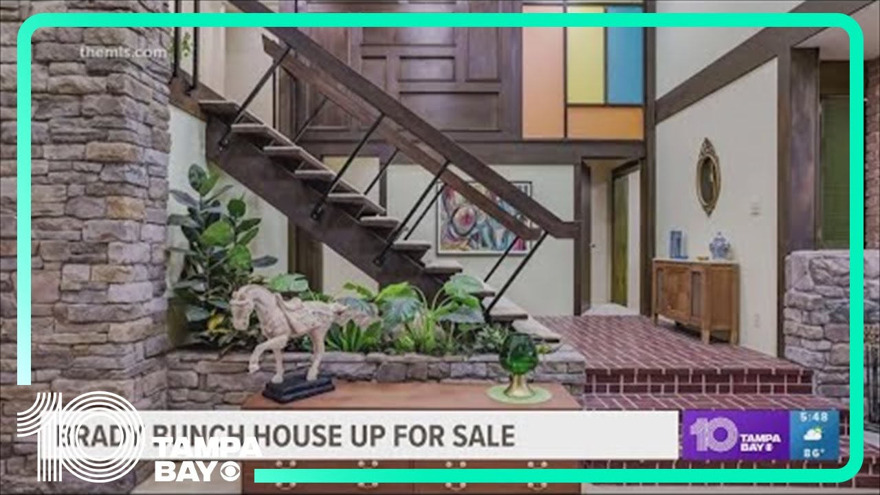 'The Brady Bunch' house goes up for sale: See the listing - YouTube
