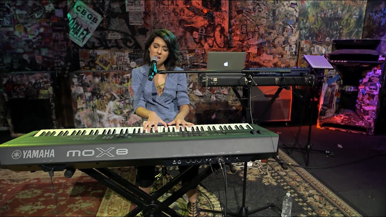 Christina Grimmie Performs 