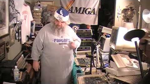 Commodore - Episode 209 - Three Mysterious Commodore 128 Chips - David Bradley - C128 C64 PET Amiga