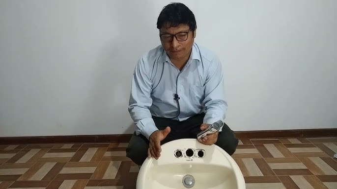 Como montar tapón ciego embellecedor Roca cromado a lavabo / Tapa ciega /  Pica / Lavamanos / Pila 