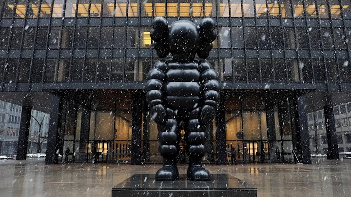No Reserve - Episode 4 - Legacies of Kaws & Koons,...