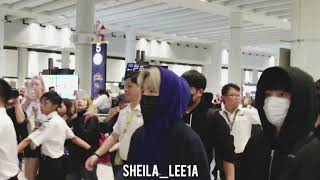 Exo at hong kong airport for mama 2017