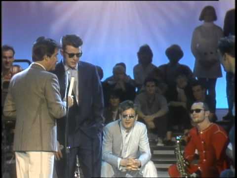 dick clark introduces the beach boys Embeth davitz nude