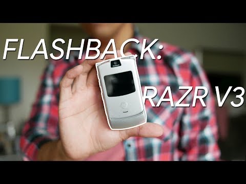 Phones that were ahead of their time: Motorola RAZR V3