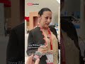 【2026世界旅游城市联合会北京香山旅游峰会】5秒钟无缝换上中国传统服饰，让写满好奇的外国面孔直呼“太美了”
